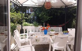 Bnb Lucilla Villa